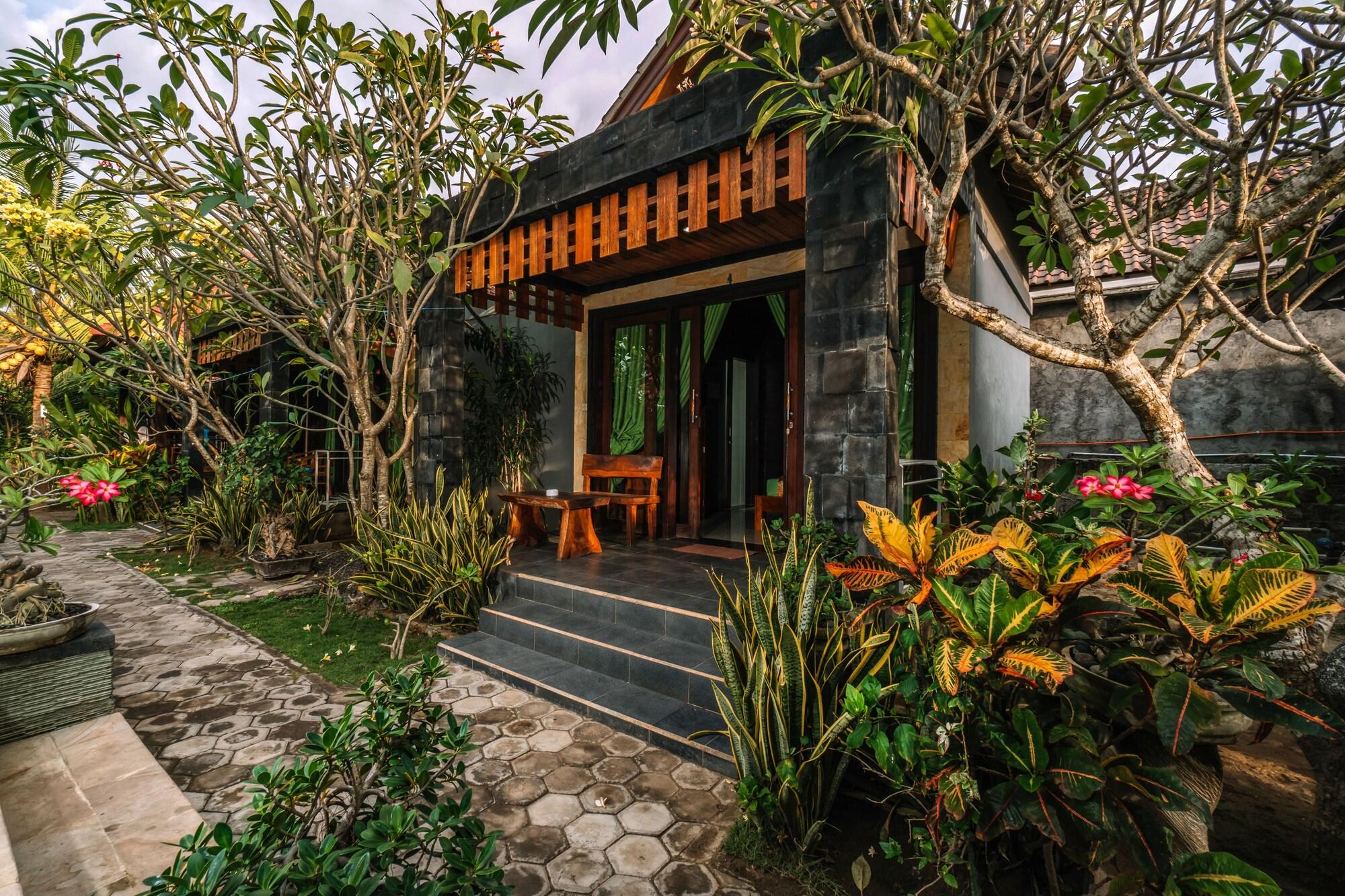 D And B Bungalow'S By Dewizz Management Hotel Nusa Lembongan  Ngoại thất bức ảnh