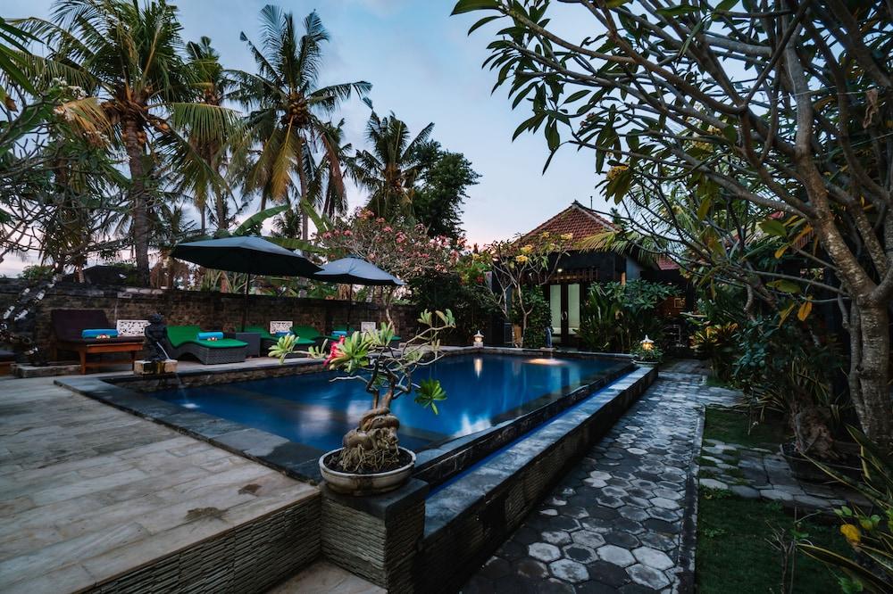 D And B Bungalow'S By Dewizz Management Hotel Nusa Lembongan  Ngoại thất bức ảnh