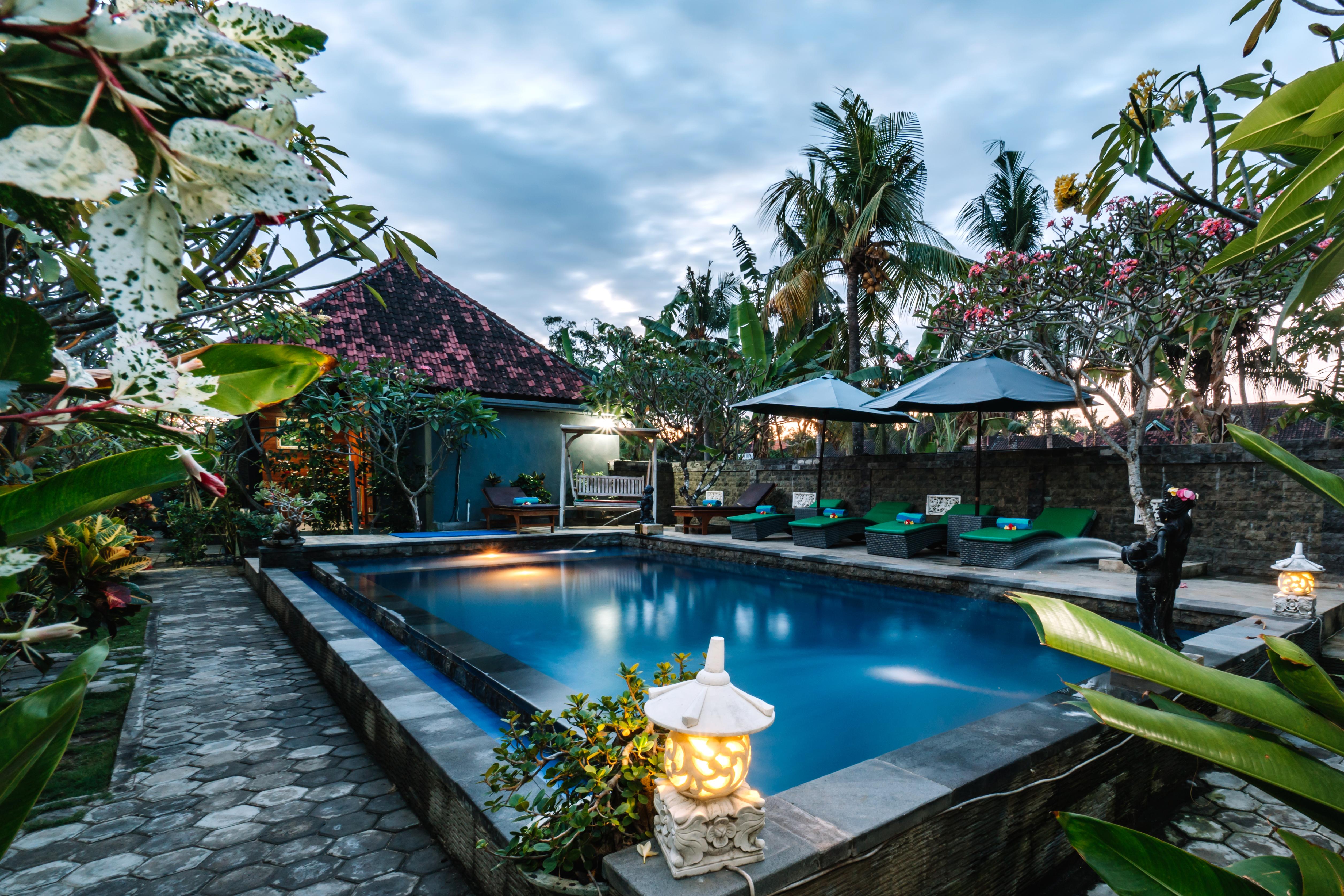 D And B Bungalow'S By Dewizz Management Hotel Nusa Lembongan  Ngoại thất bức ảnh