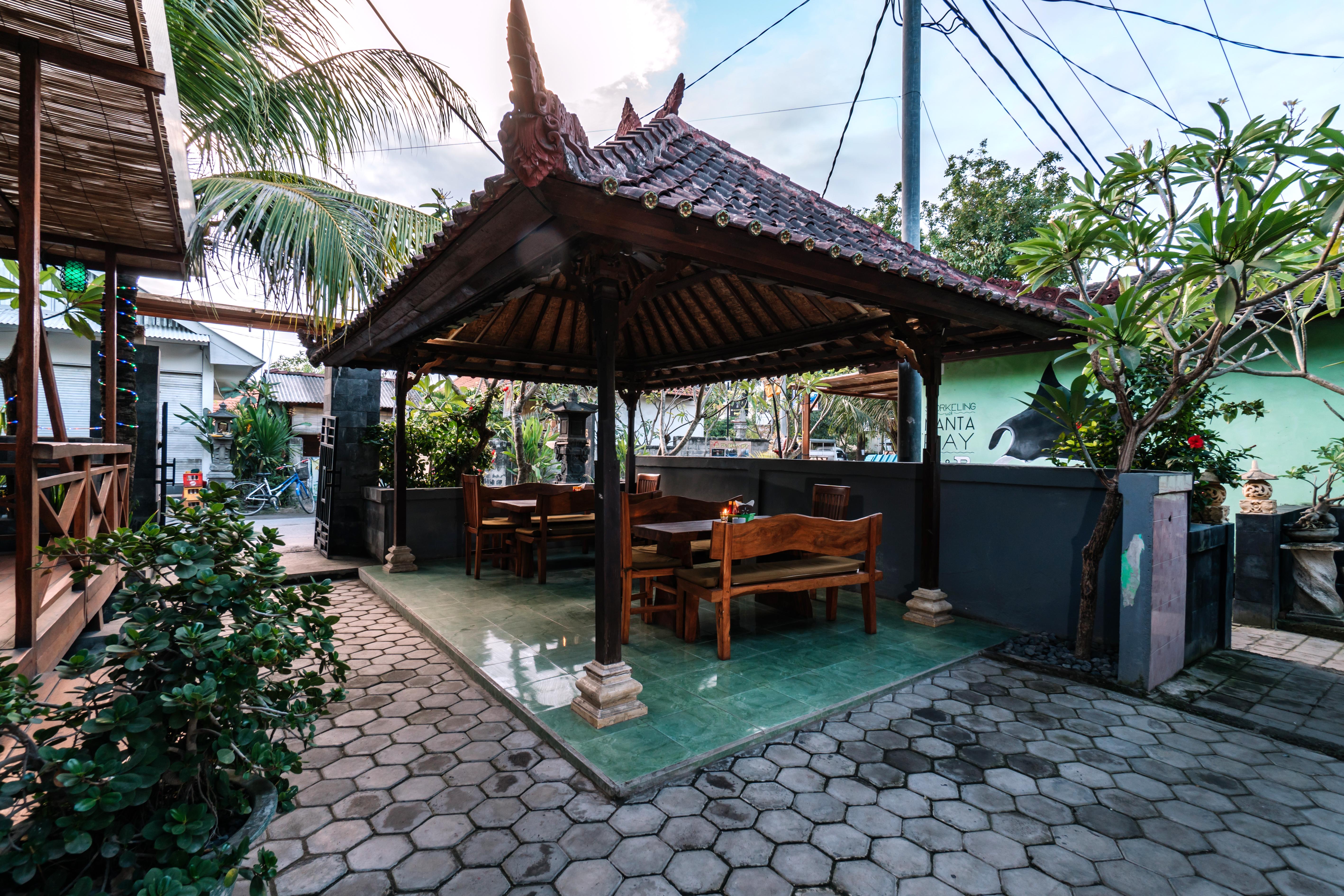 D And B Bungalow'S By Dewizz Management Hotel Nusa Lembongan  Ngoại thất bức ảnh