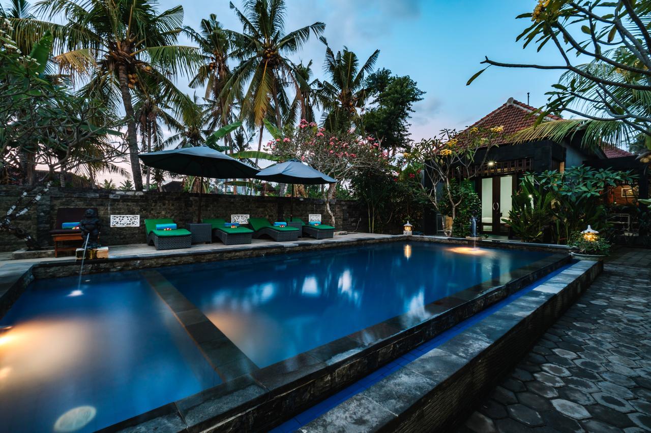 D And B Bungalow'S By Dewizz Management Hotel Nusa Lembongan  Ngoại thất bức ảnh